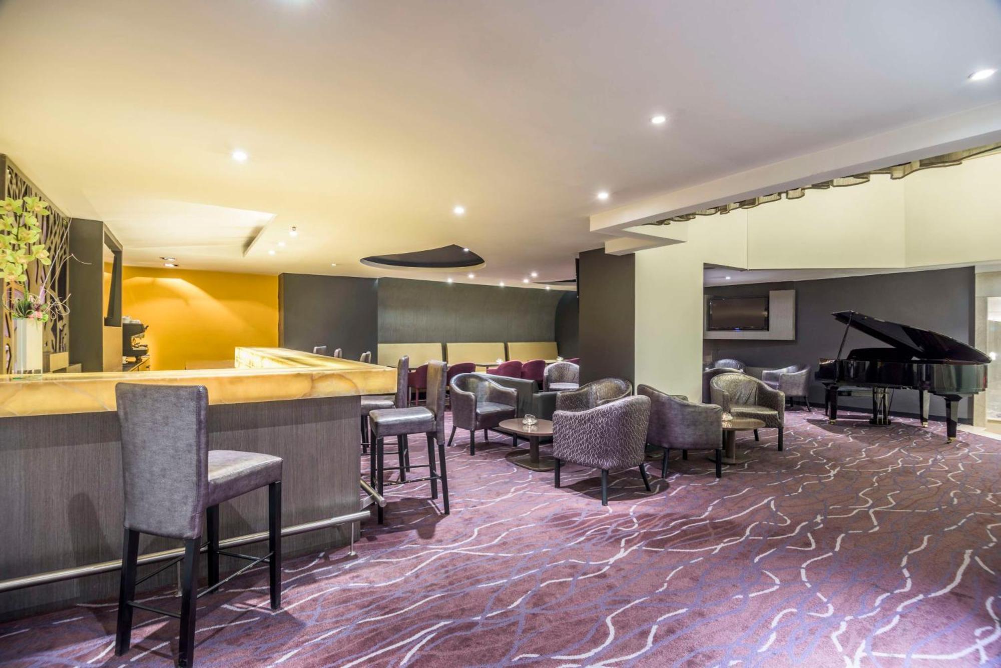 Отель Nh Collection Quito Royal Экстерьер фото