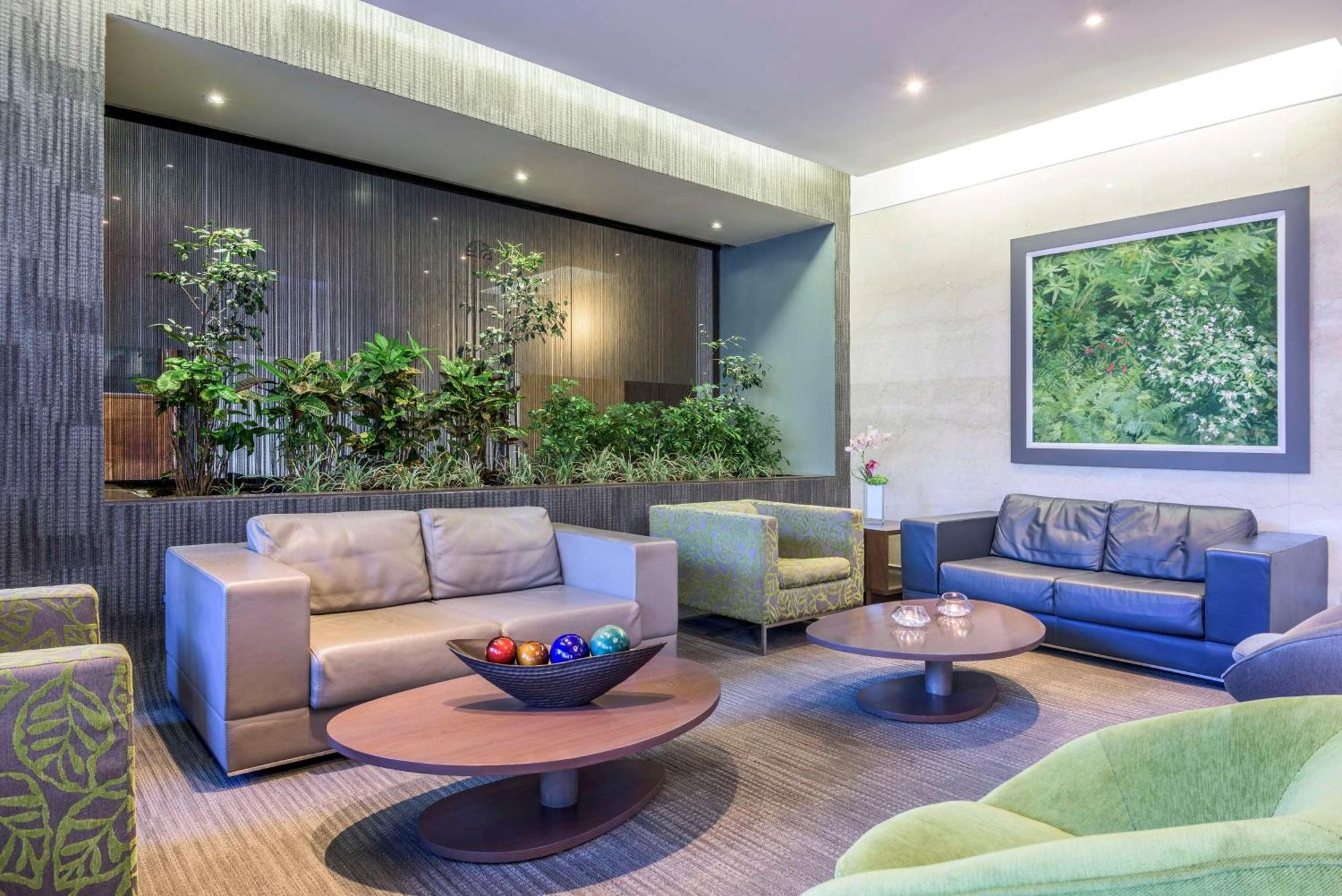 Отель Nh Collection Quito Royal Экстерьер фото