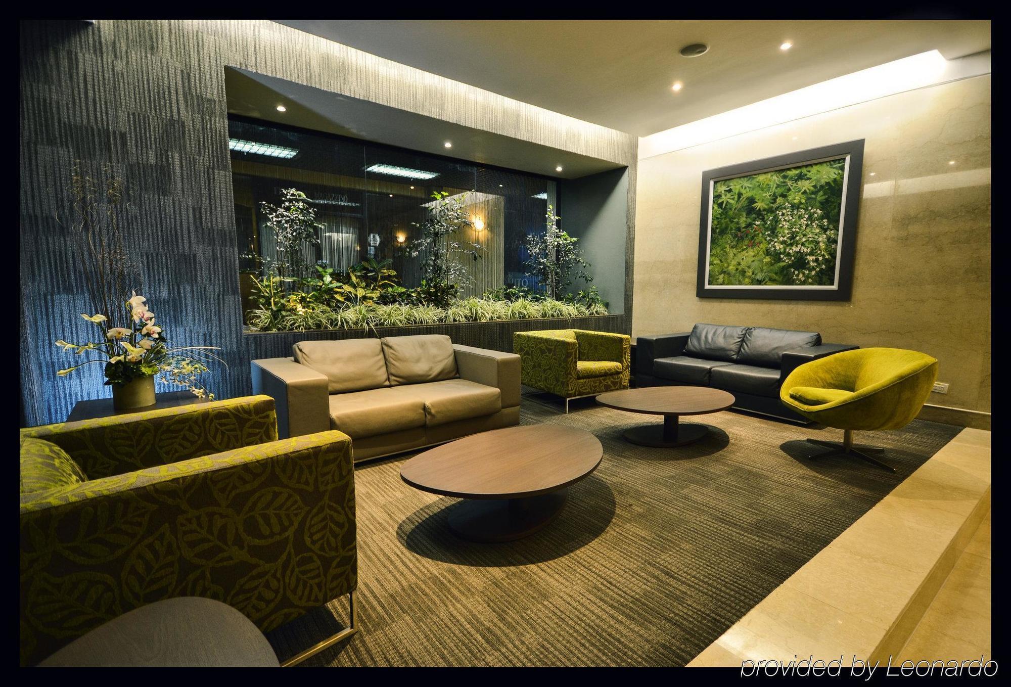 Отель Nh Collection Quito Royal Экстерьер фото