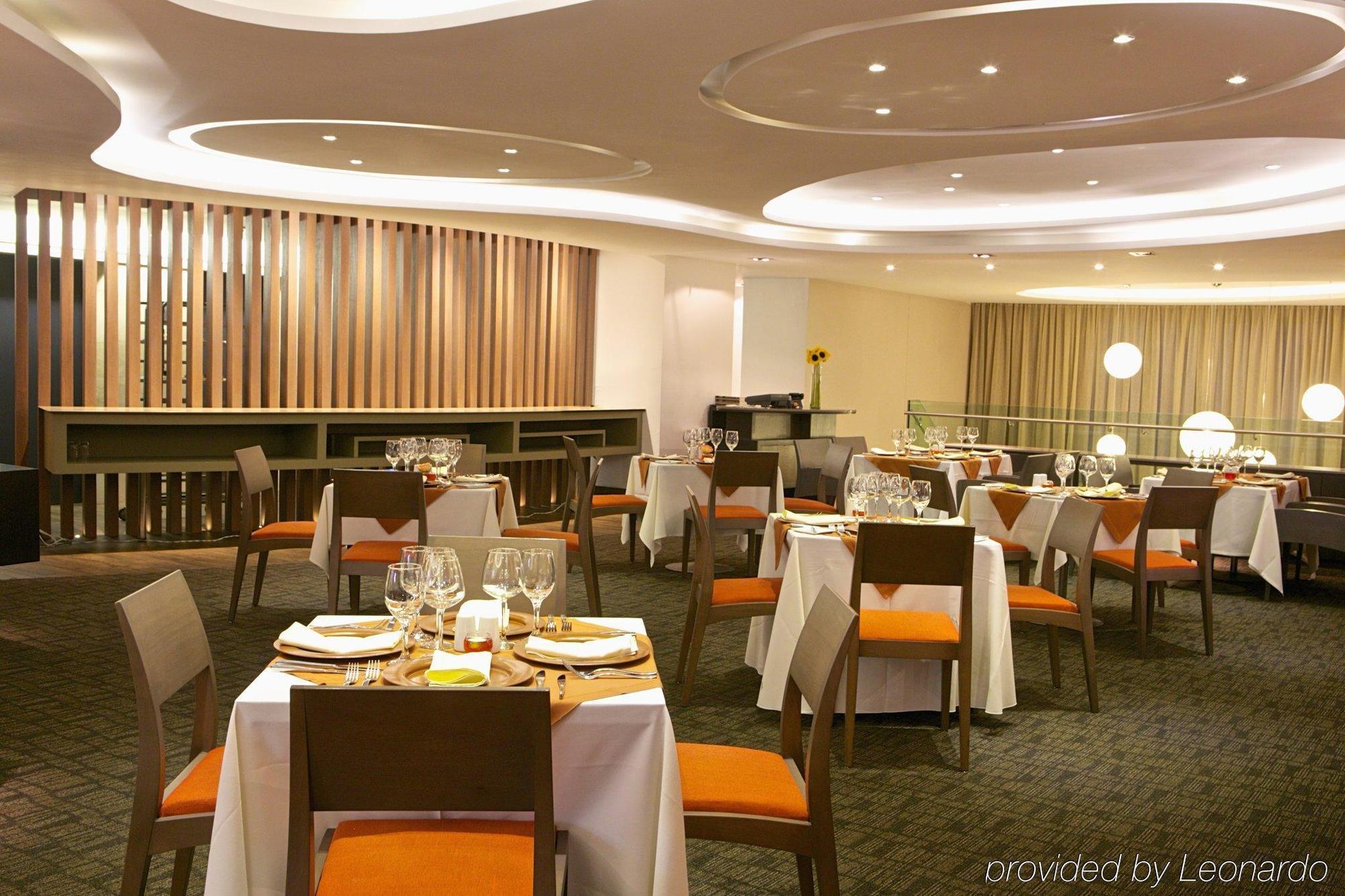 Отель Nh Collection Quito Royal Экстерьер фото
